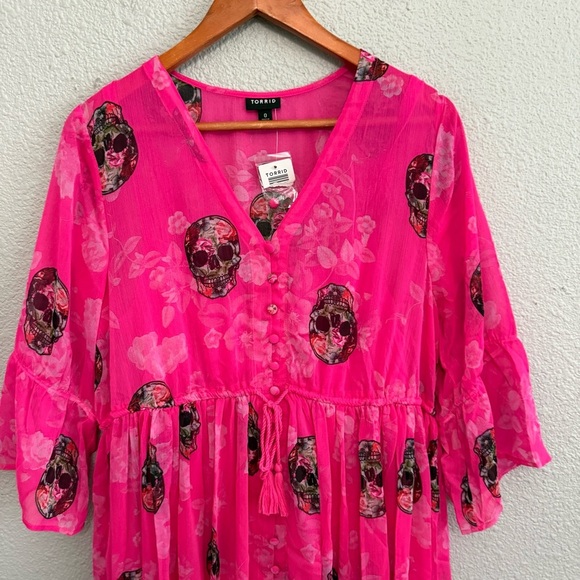 Torrid Maxi Chiffon Dress Size 0(Large) Skull Print NWT - Picture 5 of 9